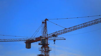 湖南塔吊倒塌事故致2死，5名公職人員被停職調(diào)查，敲響安全生產(chǎn)警鐘