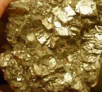 進(jìn)口銅礦石市場(chǎng)報(bào)價(jià)與生產(chǎn)廠家概覽