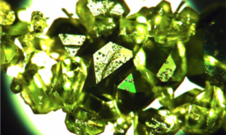 西伯利亞稀有礦石發(fā)現(xiàn) 金屬有機(jī)框架礦物結(jié)構(gòu)的突破